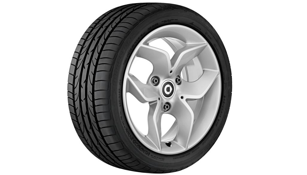 Cerchio in lega a 3 razze, 38,1 cm (15 pollici), smart, 195/50 R15/, argento titanio, A4514010100CA4L