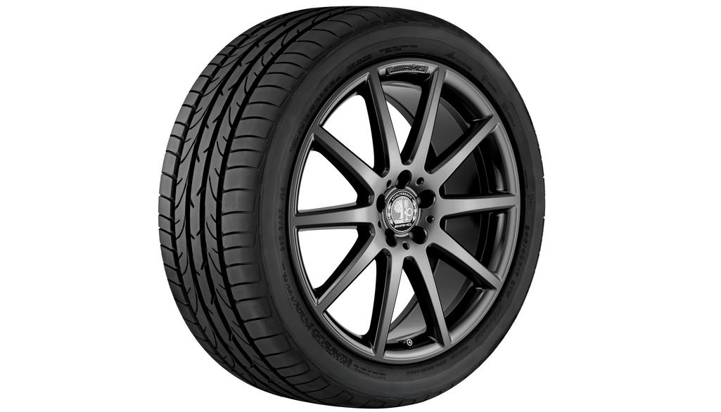 Cerchio AMG a 10 razze, 50,8 cm (20 pollici), GLA, 235/40 R20/, nero titanio, A15640104029141