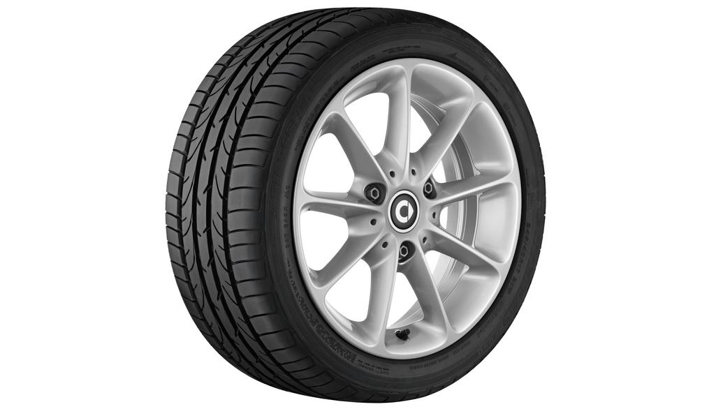 Cerchi in lega a 9 razze, 38,1 cm (15 pollici), smart, 155/60 R15/, argento titanio, A4514010202CA4L