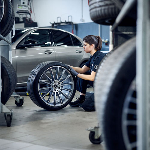 MERCEDES-BENZ WERKSTATT SERVICE REIFENWECHSEL