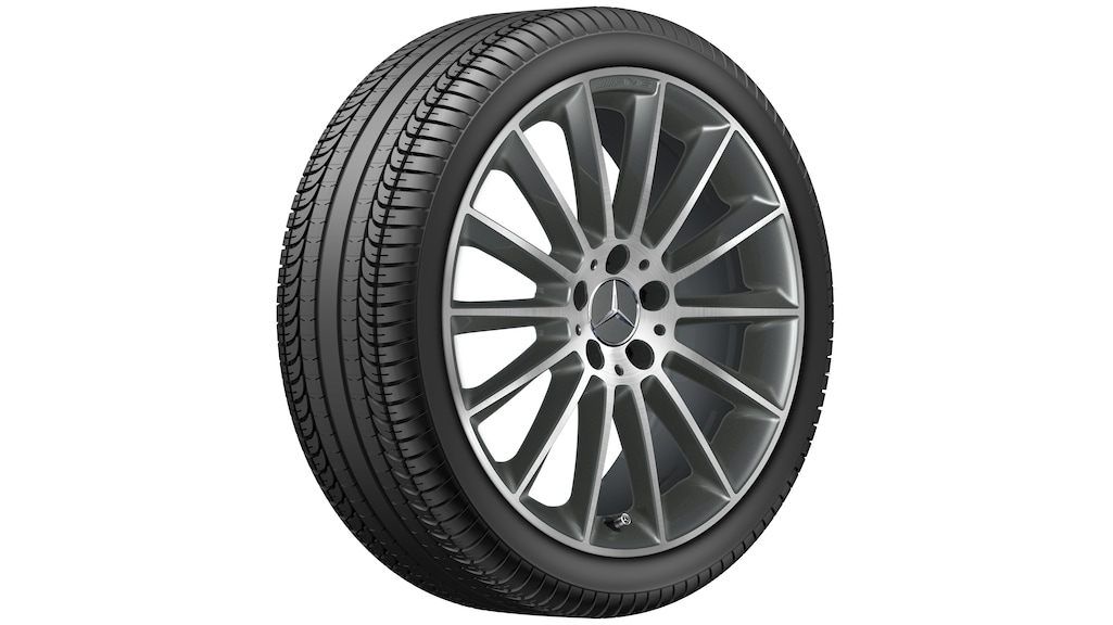 Cerchio multirazze AMG, grigio titanio, lucido, Pirelli, W SottoZero 3 MO, 225/40 R19 93H XL, invernale, Q440141713610G2