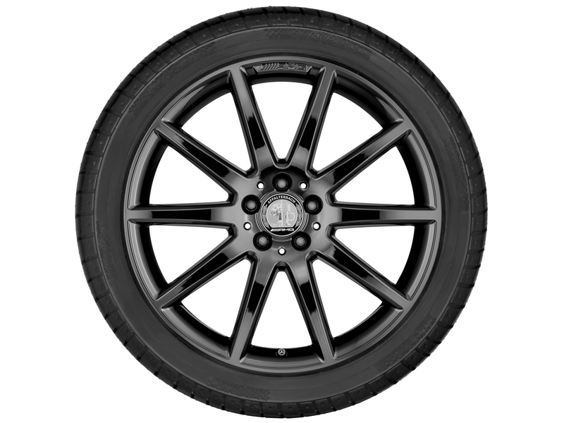 Cerchio AMG a 10 razze, 50,8 cm (20 pollici), GLA, 235/40 R20/, nero titanio, A15640104029141